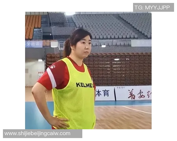 世界杯新闻对话羽毛球明星张娜回顾她的辉煌职业生涯与未来展望